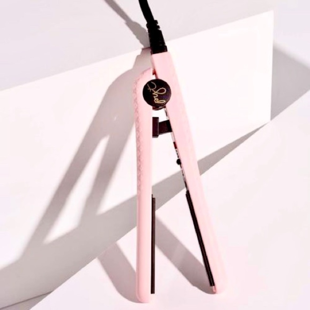 Pyt Mini Ceramic Styler Pink Hair Straightener NIP
